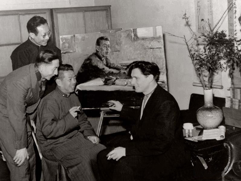 苏联画家与上海中国画院画家孙祖勃(左一).jpg